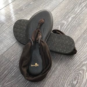 Sanuk sandals